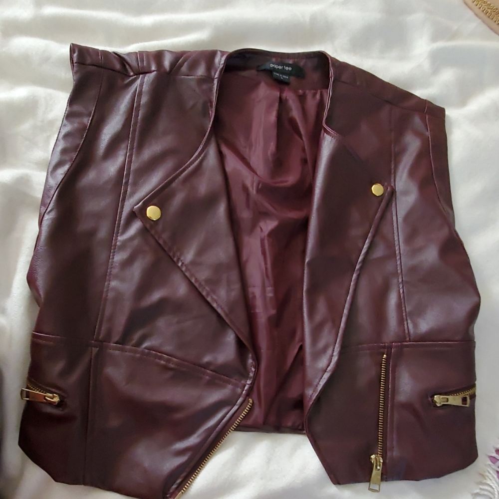 NEW!LEATHER VEST